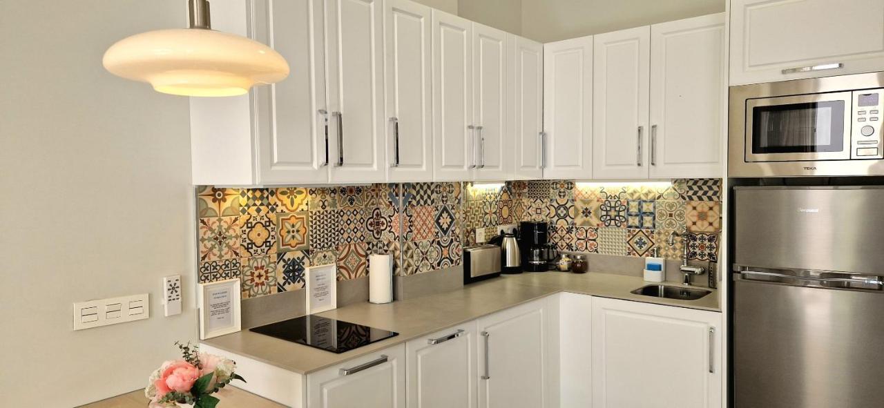 Malaga Lodge Apartments Luaran gambar